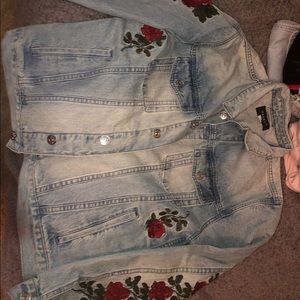 PACSUN ROSE DENIM JACKET SIZE MEDIUM TO LARGE